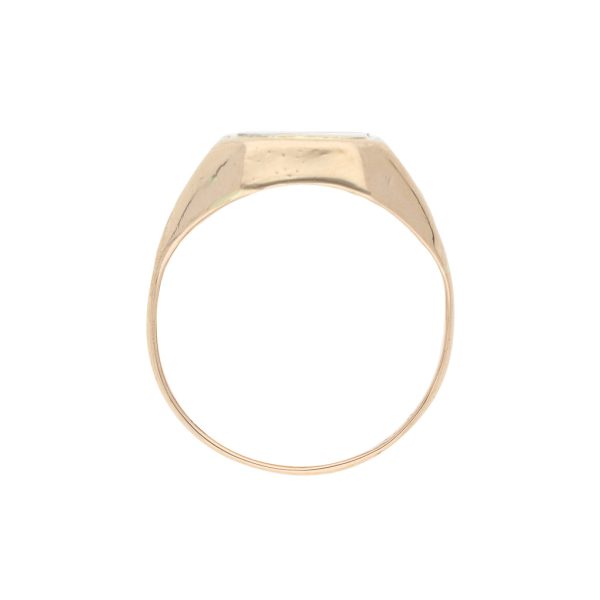 Anillo tipo sello en oro tres tonos 14 kilates. Supply