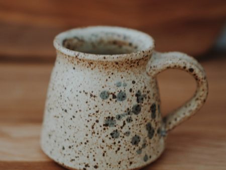 Small Freckled Off White Mug Hot on Sale