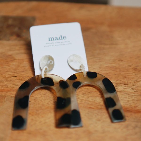 Safari Horseshoe Earrings For Discount